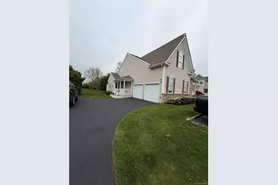 19 Meadow Pond Circle, Miller Place, NY 11764 - Photo 3