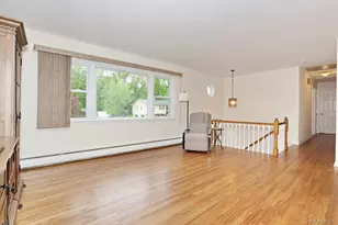 33 Farmhouse Rd, Congers, NY 10920 - Photo 5