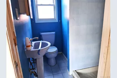 3247 Hone Avenue, Bronx, NY 10469 - Photo 11