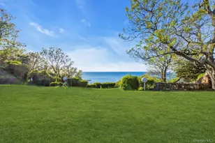 995 Red Fox Rd, Mattituck, NY 11952 - Photo 13