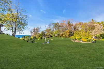 995 Red Fox Road, Mattituck, NY 11952 - Photo 17