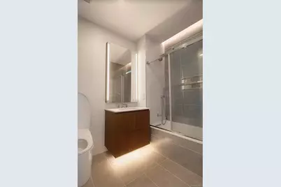 35-32 Leavitt Street, Flushing, NY 11354 - Photo 7