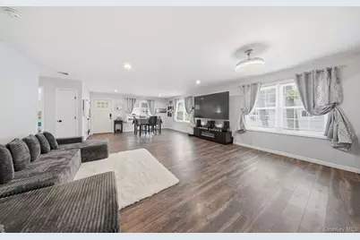 153 Ridgewood Avenue, Middletown, NY 10940 - Photo 11