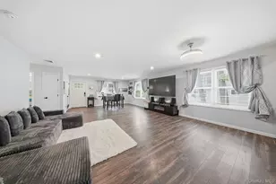 153 Ridgewood Ave, Middletown, NY 10940 - Photo 11
