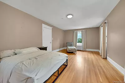 370 Park Hill Avenue, Yonkers, NY 10705 - Photo 17