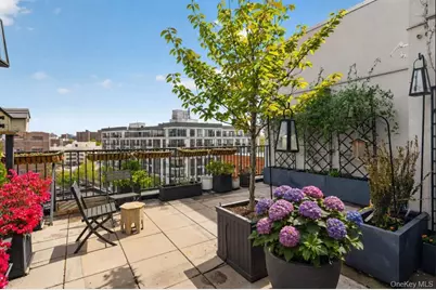 225 E 138th Street #PH2, Bronx, NY 10451 - Photo 1