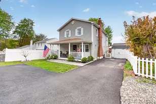 15 Roslyn Rd, Carmel, NY 10512 - Photo 3