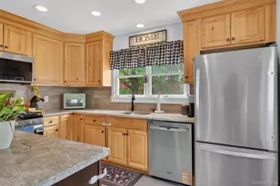 15 Roslyn Rd, Carmel, NY 10512 - Photo 19
