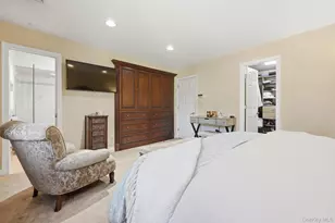 8 Herkimer Ave, Jericho, NY 11753 - Photo 15