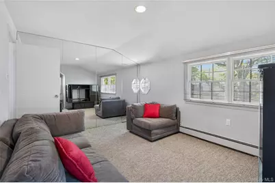 261 Wright Avenue, Carle Place, NY 11514 - Photo 17