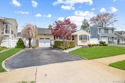 12 W Orlando Street, Massapequa, NY 11758 - Photo 35