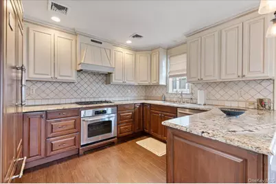 12 W Orlando Street, Massapequa, NY 11758 - Photo 9