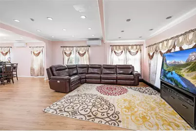134-35 230th Street, Springfield Gardens, NY 11413 - Photo 5