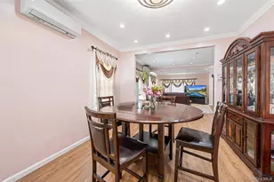 134-35 230th St, Springfield Gardens, NY 11413 - Photo 7