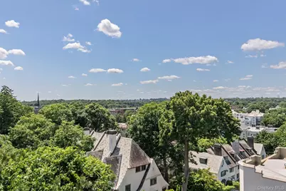 54 Sagamore Road #4E, Bronxville, NY 10708 - Photo 5