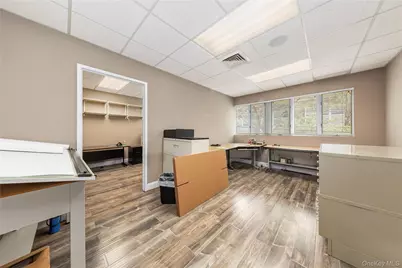 37-14 13th Street, Long Island City, NY 11101 - Photo 11