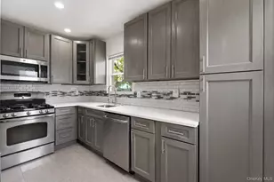 182-19 147th Ave, Springfield Gardens, NY 11413 - Photo 17