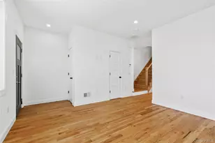 1014 Annadale Rd, New York, NY 10312 - Photo 7