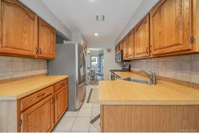 80 Jeremy Circle, Nesconset, NY 11767 - Photo 5