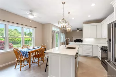 56 Lagoon Court W, South Jamesport, NY 11901 - Photo 5