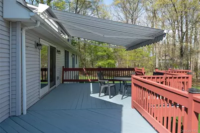 11 E Salem Road, Fishkill, NY 12524 - Photo 9