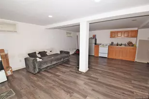 468 Keller Ave, Elmont, NY 11003 - Photo 15