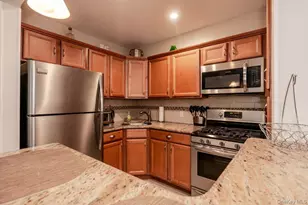 210 E Broadway, Long Beach, NY 11561 - Photo 9