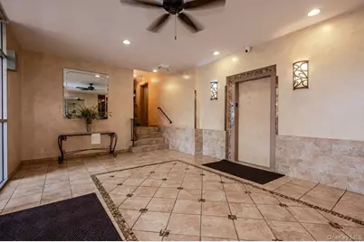 210 E Broadway #4D, Long Beach, NY 11561 - Photo 3