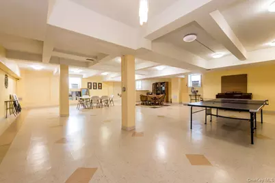 210 E Broadway #4D, Long Beach, NY 11561 - Photo 17