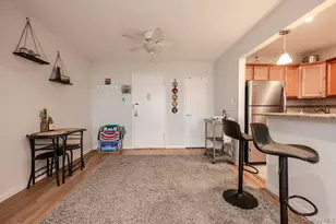 210 E Broadway, Long Beach, NY 11561 - Photo 7
