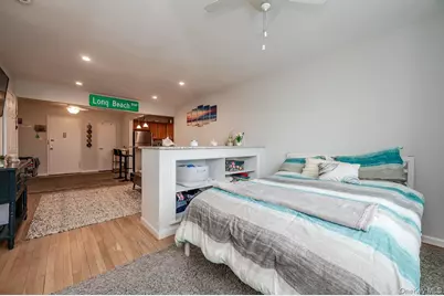 210 E Broadway #4D, Long Beach, NY 11561 - Photo 11