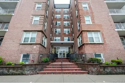 210 E Broadway #4D, Long Beach, NY 11561 - Photo 1