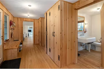 97 Westchester Avenue, Pound Ridge, NY 10576 - Photo 11