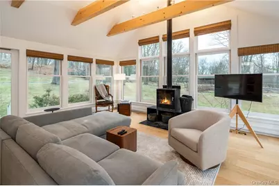 97 Westchester Avenue, Pound Ridge, NY 10576 - Photo 9