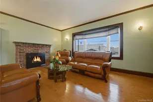 969 Gabriel Ave, Franklin Square, NY 11010 - Photo 9