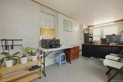 969 Gabriel Avenue, Franklin Square, NY 11010 - Photo 23