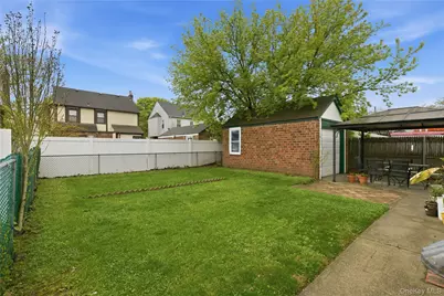 969 Gabriel Avenue, Franklin Square, NY 11010 - Photo 33