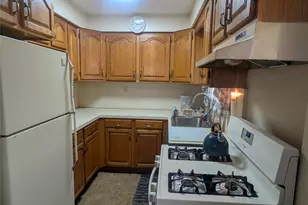 7-08 127th St, College Point, NY 11356 - Photo 7