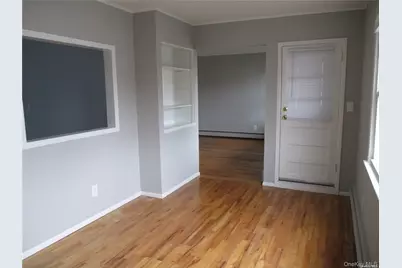 107 Mitchell Avenue #2nd Fl, Long Beach, NY 11561 - Photo 5