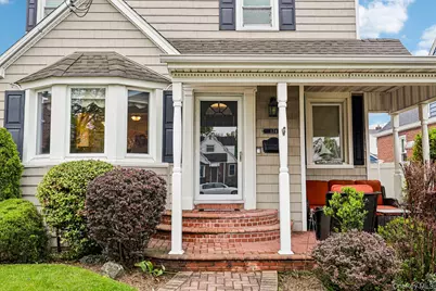 174 Semton Boulevard, Franklin Square, NY 11010 - Photo 3