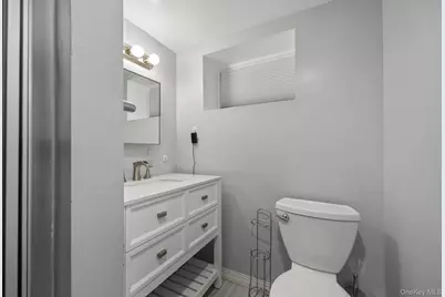 174 Semton Boulevard, Franklin Square, NY 11010 - Photo 29