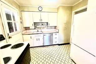 446 Howard Ave, Woodmere, NY 11598 - Photo 5