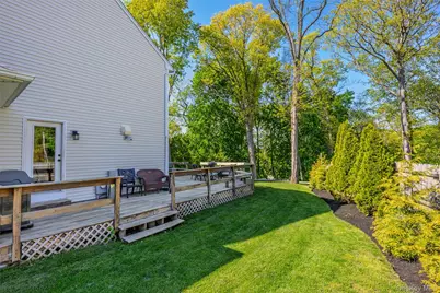270 Nassau Road, Huntington, NY 11743 - Photo 39