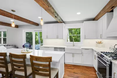 270 Nassau Road, Huntington, NY 11743 - Photo 17