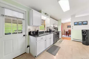 978 W Dover Rd, Pawling, NY 12564 - Photo 11