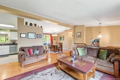 978 W Dover Road, Pawling, NY 12564 - Photo 5