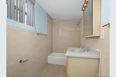 183 Drake Avenue #1j, New Rochelle, NY 10805 - Photo 9