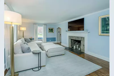 81 Huntington Road, Garden City, NY 11530 - Photo 5
