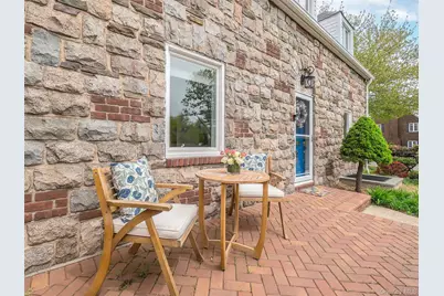 81 Huntington Road, Garden City, NY 11530 - Photo 3