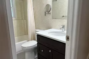 33 Ava Dr, Syosset, NY 11791 - Photo 15